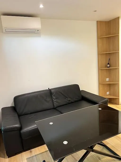 Appartement Dans Residence Avec Piscine Villeneuve-Loubet 0*,  France