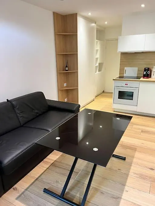 Apartment Appartement Dans Residence Avec Piscine Villeneuve-Loubet